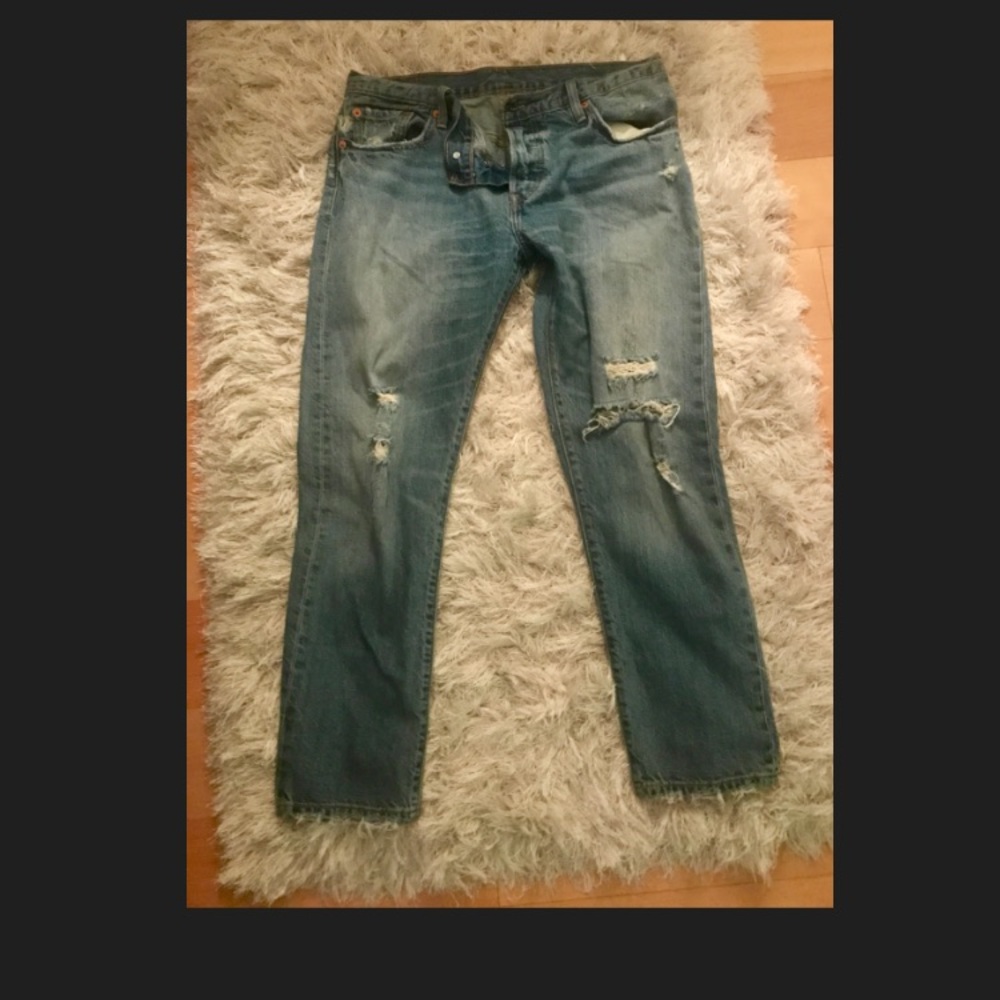 Levi's distressed jeans. Vintage. Collectors.
